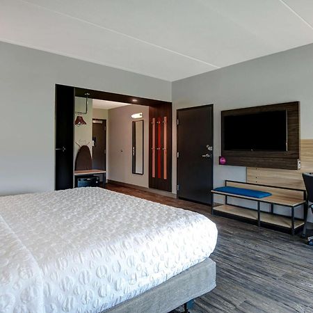 Отель Tru By Hilton Macon North, Ga Экстерьер фото