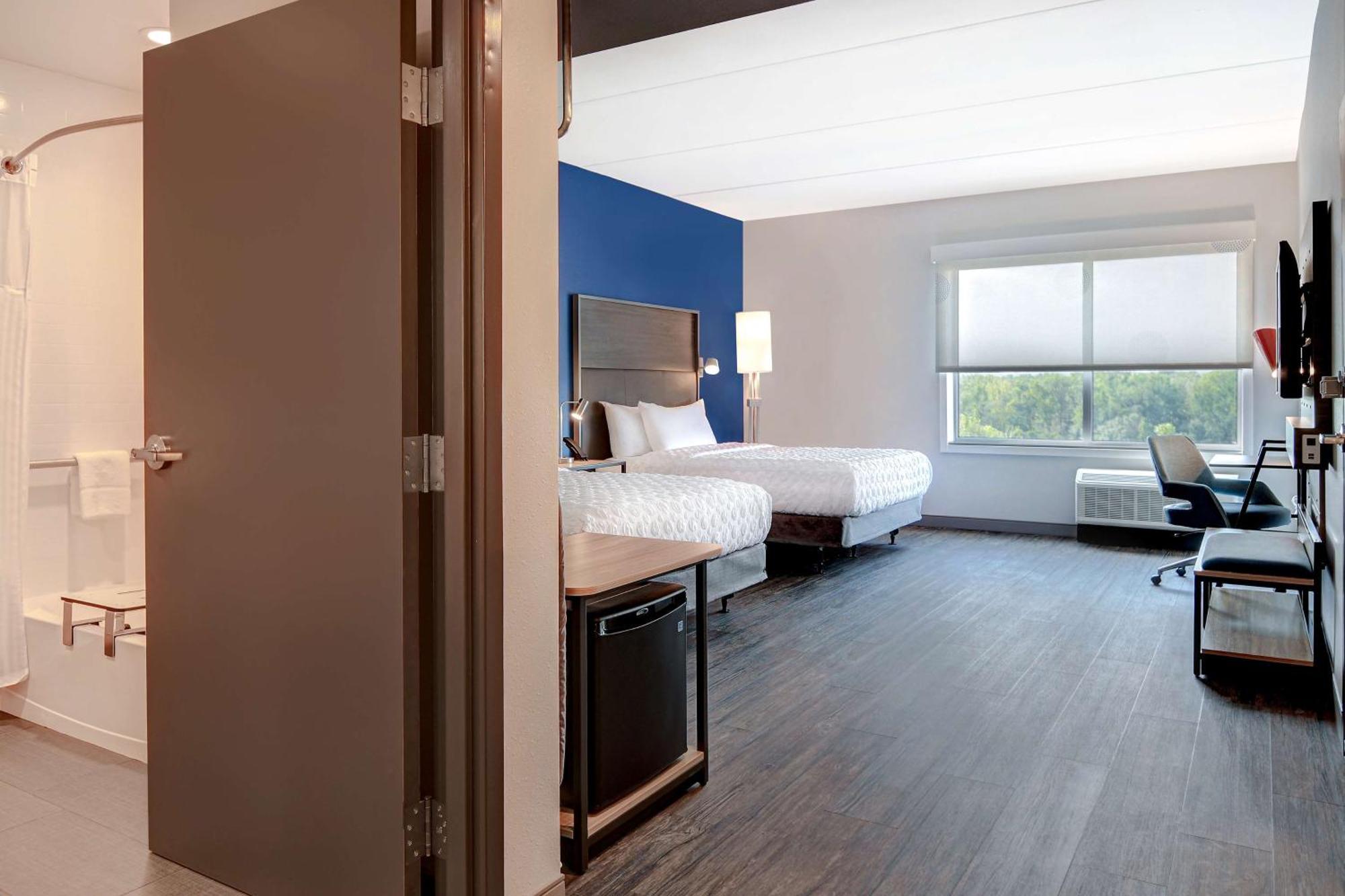 Отель Tru By Hilton Macon North, Ga Экстерьер фото