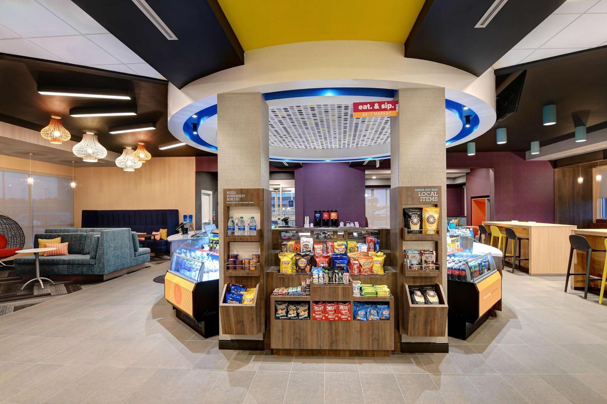 Отель Tru By Hilton Macon North, Ga Экстерьер фото